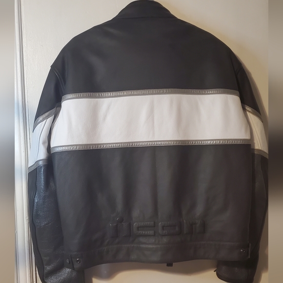 ICON Motorcycle Jacket - Picture 5 of 9